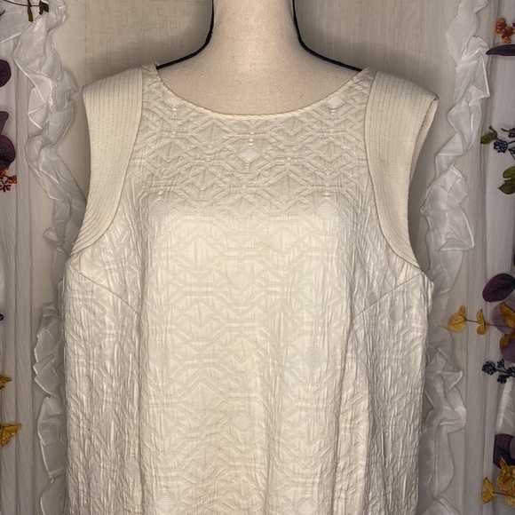 J. Crew Cream Sleeveless Textured Dress - Picture 7 of 11